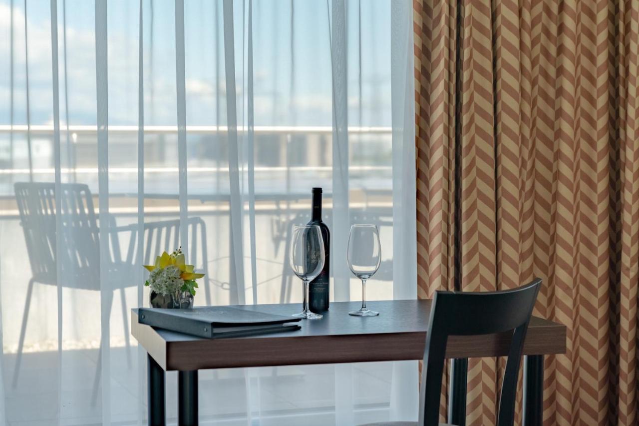 Nash Airport Hotel Le Grand Saconnex